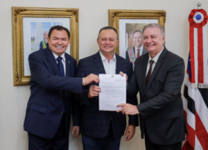 Brandão sanciona lei que cria Corregedoria Específica para Cartórios