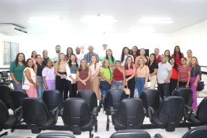 Profissionais da Saúde de Raposa recebem oficina sobre acesso da população LGBTQIA+ à saúde